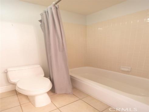 2605  Augusta  , Tustin, CA