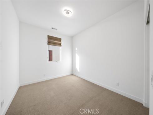 159  Waypoint  , Tustin, CA