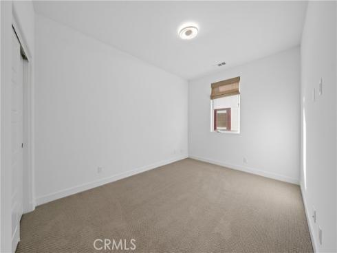 159  Waypoint  , Tustin, CA