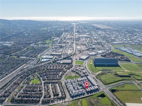 159  Waypoint  , Tustin, CA