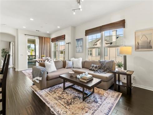 1427  Montgomery  , Tustin, CA