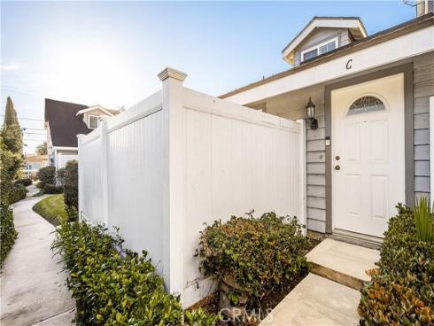 1062 Walnut Street C