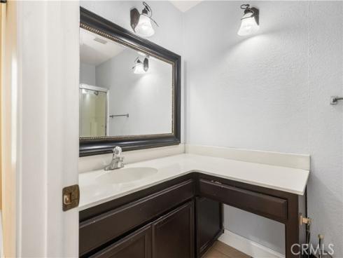 1062  Walnut  C  Street, Tustin, CA