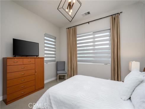 413  Transport  , Tustin, CA