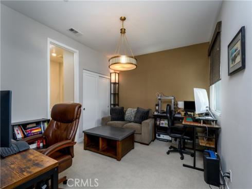 413  Transport  , Tustin, CA