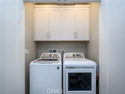 413  Transport  , Tustin, CA