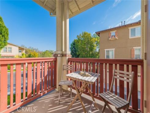 10 Flyers , Tustin, CA