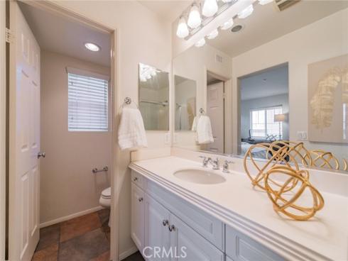 10 Flyers , Tustin, CA