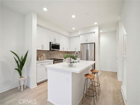 156  Balsawood  , Tustin, CA