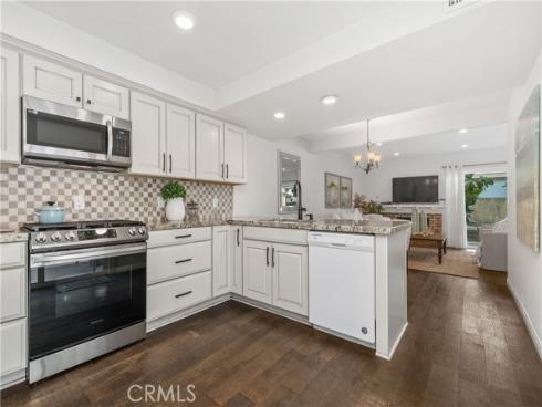 1041 Tustin Pines , Tustin, CA