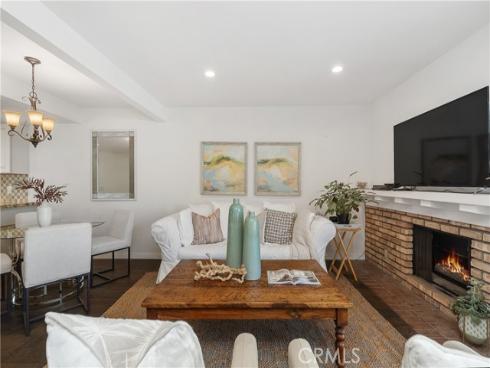 1041 Tustin Pines , Tustin, CA