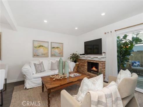 1041 Tustin Pines , Tustin, CA