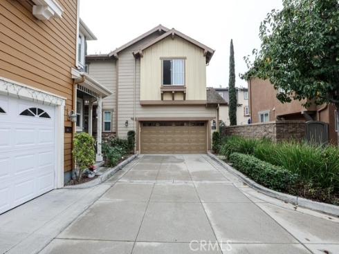 175  Zephyr run  , Tustin, CA