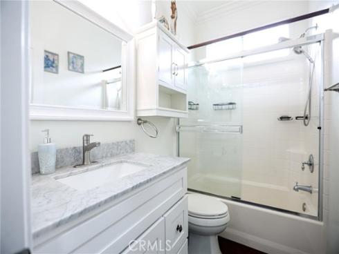 175  Zephyr run  , Tustin, CA