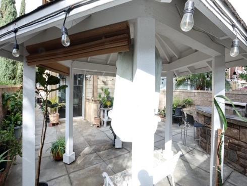 175  Zephyr run  , Tustin, CA