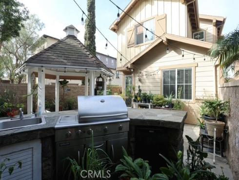 175  Zephyr run  , Tustin, CA