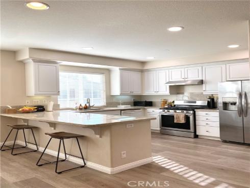 15216 Cambridge Street