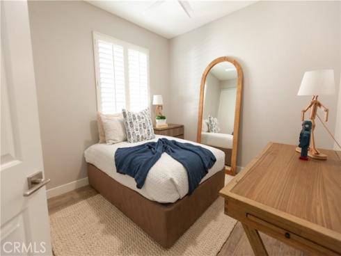 2340  Sunningdale  , Tustin, CA