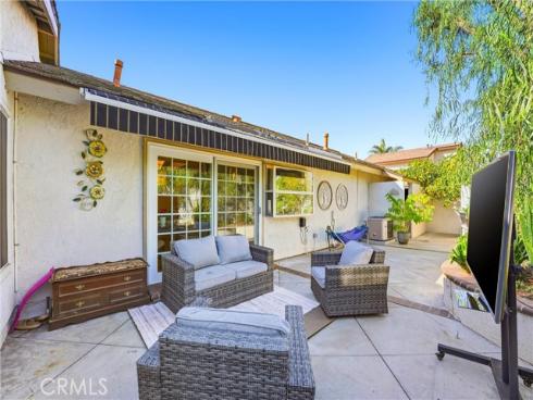 14271  Morning Glory Rd  , Tustin, CA