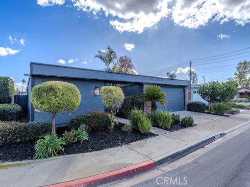 14452 Denbigh Lane, Tustin, CA