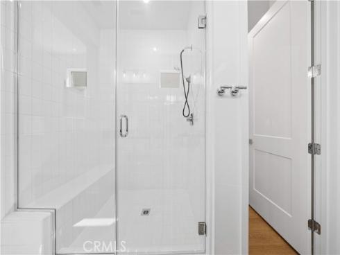 119  jessup  , Tustin, CA