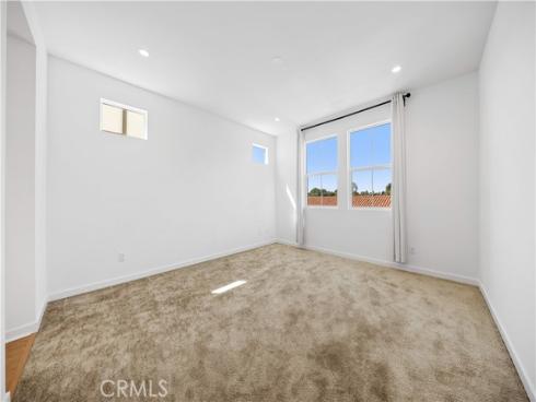 119  jessup  , Tustin, CA