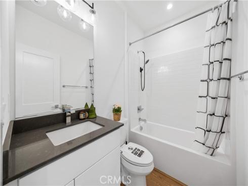 119  jessup  , Tustin, CA