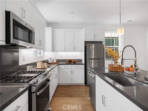 119  jessup  , Tustin, CA