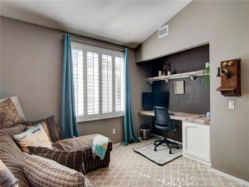 13069  Arborwalk  , Tustin, CA