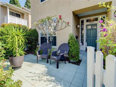13069  Arborwalk  , Tustin, CA