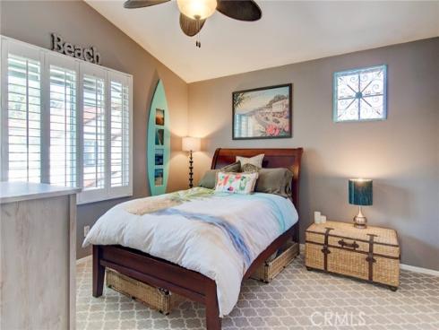 13069  Arborwalk  , Tustin, CA