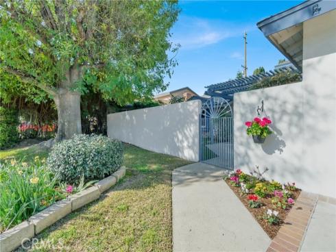 13381  Epping  , Tustin, CA