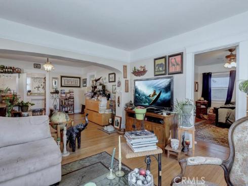 135  El Camino Real  , Tustin, CA