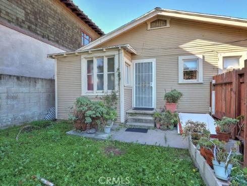 135  El Camino Real  , Tustin, CA