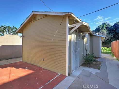 135  El Camino Real  , Tustin, CA