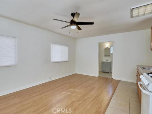 135  El Camino Real  , Tustin, CA