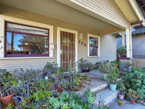 135  El Camino Real  , Tustin, CA