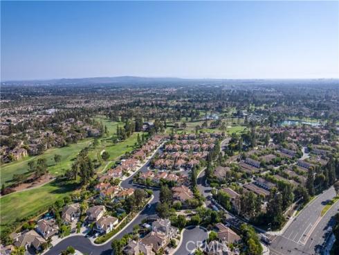 234  Gallery  , Tustin, CA