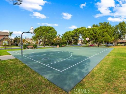 1470  Voyager  , Tustin, CA