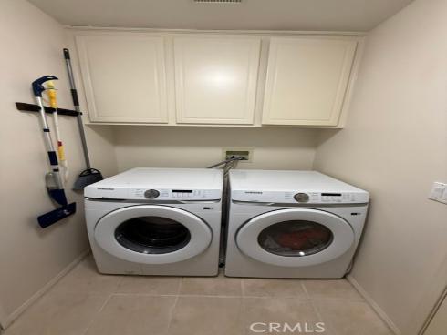 2737  Dietrich  , Tustin, CA