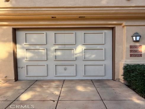 2737  Dietrich  , Tustin, CA