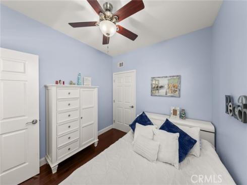 11729  Sleeper  , Tustin, CA