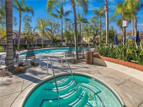 11729  Sleeper  , Tustin, CA