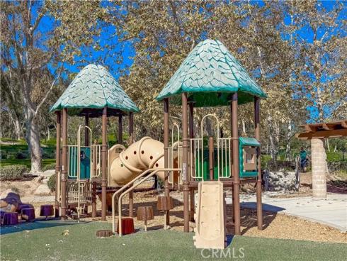 11729  Sleeper  , Tustin, CA