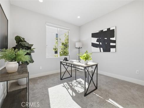 2122  Swaim   Way, Tustin, CA