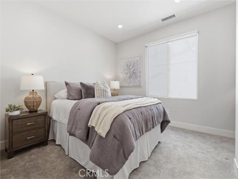 2122  Swaim   Way, Tustin, CA