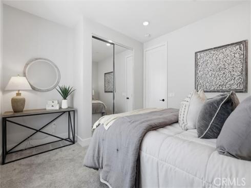 2122  Swaim   Way, Tustin, CA