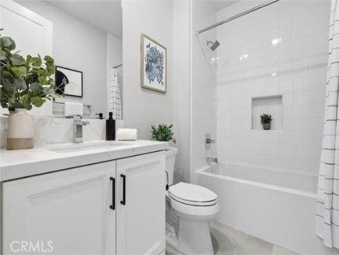 2122  Swaim   Way, Tustin, CA