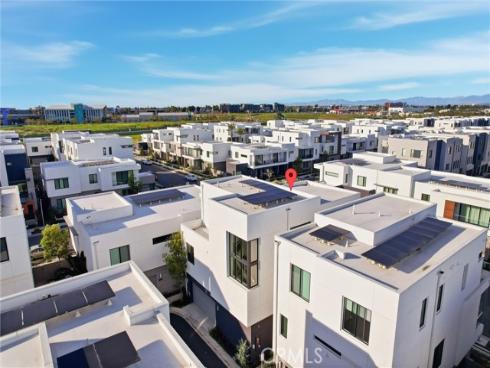 2122  Swaim   Way, Tustin, CA