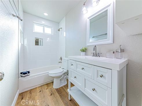 15510  Williams  F , Tustin, CA